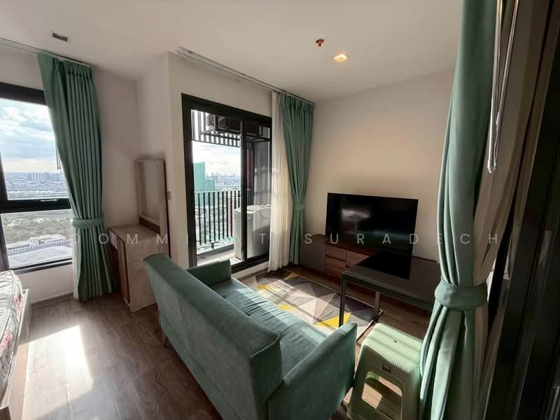 Life Ladprao Valley, Bangkok, Phaholyothin Road, Jom Phon, Chatuchak, Bangkok, Studio, 29 sqm, Condo For Rent, by Poommipat Suradech, 500480068 - DDproperty.com
