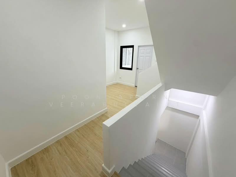 Sinthawi Grand Village, Bangkok, Tha Kham, Bang Khun Thian, Bangkok, 3 Bedrooms, 160 sqm, Townhouse For Sale, by Poonyaporn Veerabulyarit, 500480081 - DDproperty.com
