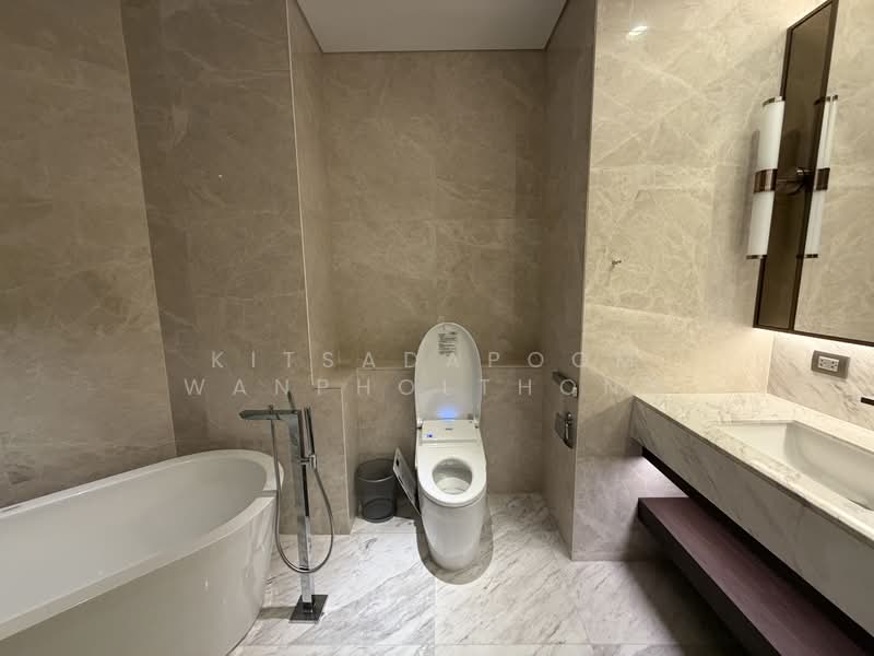 Sindhorn Residence, Bangkok, 54 Soi Ton Son, Lumphini, Pathum Wan, Bangkok, 2 Bedrooms, 100 sqm, Condo For Rent, by Kitsadapoom Wanpholthong, 500480095 - DDproperty.com