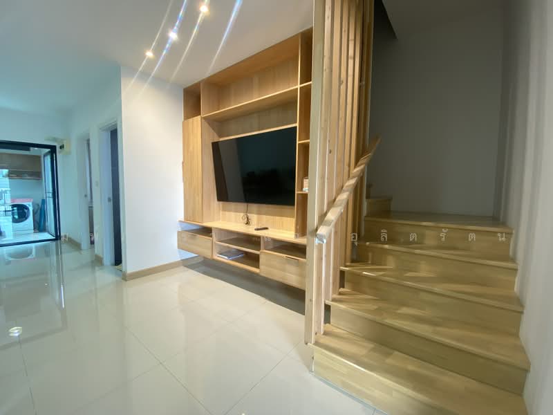 Chewa Home Wongwaen-Lamlukka : ชีวาโฮม วงแหวน-ลำลูกกา, ปทุมธานี, ถนนไสวประชาราษฎร์, ลาดสวาย, ลำลูกกา, ปทุมธานี, 115 ตร.ม., ทาวน์เฮ้าส์ ขาย, โดย พิมพ์ภัทรา แจ่มอุลิตรัตน, 500480104 - DDproperty.com