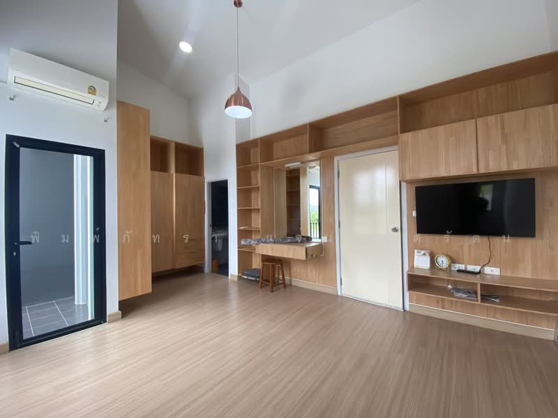 Chewa Home Wongwaen-Lamlukka : ชีวาโฮม วงแหวน-ลำลูกกา, ปทุมธานี, ถนนไสวประชาราษฎร์, ลาดสวาย, ลำลูกกา, ปทุมธานี, 115 ตร.ม., ทาวน์เฮ้าส์ ขาย, โดย พิมพ์ภัทรา แจ่มอุลิตรัตน, 500480104 - DDproperty.com