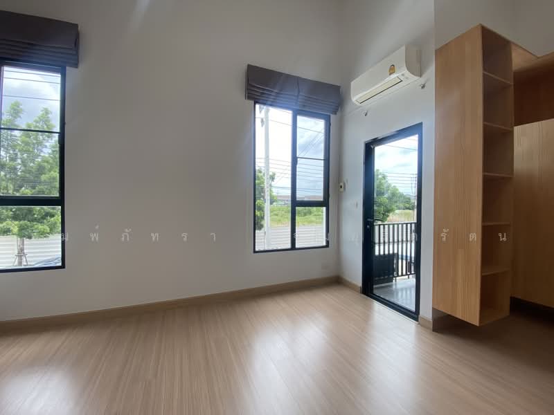 Chewa Home Wongwaen-Lamlukka, Pathum Thani, Sawai Pracharat Road, Lat Sawai, Lam Luk Ka, Pathum Thani, 3 Bedrooms, 115 sqm, Townhouse For Sale, by พิมพ์ภัทรา แจ่มอุลิตรัตน, 500480104 - DDproperty.com