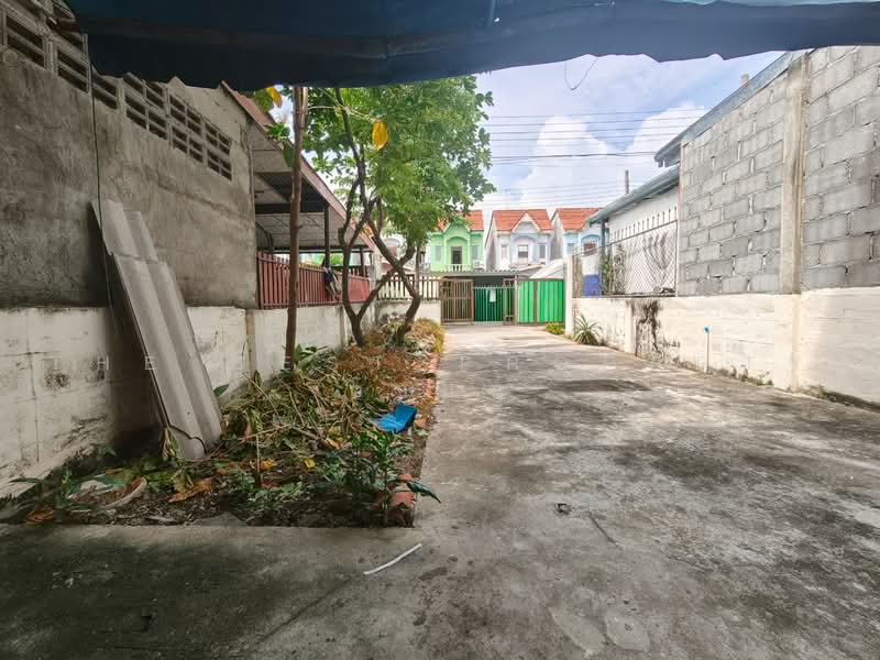 อมรทรัพย์ หนองจอก, Bangkok, Krathum Rai, Nong Chok, Bangkok, 2 Bedrooms, 100 sqm, Townhouse For Sale, by The Best Property ซายน์, 500480110 - DDproperty.com