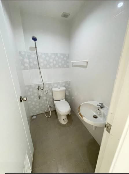 ทาวน์เฮ้าส์บางปะกง ฉะเชิงเทรา, Chachoengsao, Tha Sa-an, Bang Pakong, Chachoengsao, 2 Bedrooms, 100 sqm, Townhouse For Sale, by The Best Property ฟ้า, 500480133 - DDproperty.com