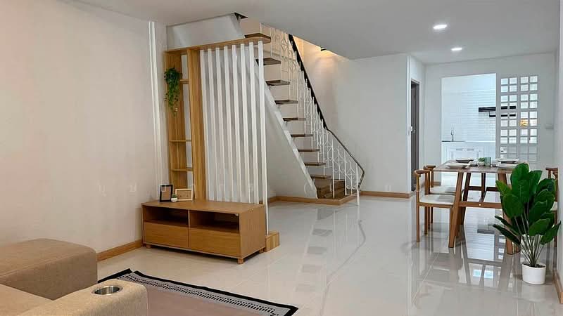 หมู่บ้านเจษฎา 2 พหลโยธินซอย 48 บางเขน สายไหม ใกล้ BTS สถานีสายหยุด ใกล้ โลตัส หลักสี่, Bangkok, พหลโยธิน, Anusaowari, Bang Khen, Bangkok, 2 Bedrooms, 110 sqm, Townhouse For Sale, by บุษบากร (เจี๊ยบ), 500480151 - DDproperty.com