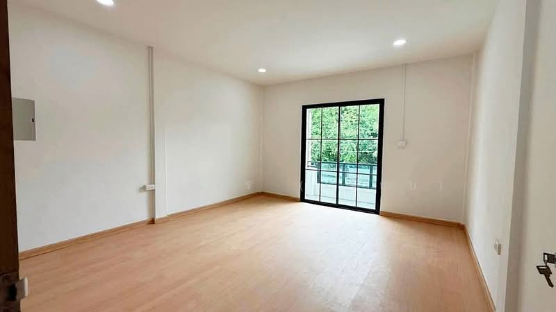 หมู่บ้านเจษฎา 2 พหลโยธินซอย 48 บางเขน สายไหม ใกล้ BTS สถานีสายหยุด ใกล้ โลตัส หลักสี่, กรุงเทพ, พหลโยธิน, อนุสาวรีย์, บางเขน, กรุงเทพ, 110 ตร.ม., ทาวน์เฮ้าส์ ขาย, โดย บุษบากร (เจี๊ยบ), 500480151 - DDproperty.com