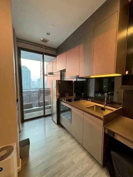 The Room Sukhumvit 69, Bangkok, 1539 Sukhumvit Road, Phra Kanong Nua, Watthana, Bangkok, 1 Bedroom, 35 sqm, Condo For Rent, by Woraruethai Klumbun, 500480160 - DDproperty.com