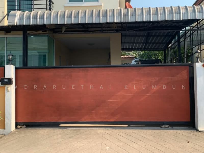 3-BR House, Bangkok, Bang Bon, Bangkok, 3 Bedrooms, 175 sqm, Single Detached House For Sale, by Woraruethai Klumbun, 500480201 - DDproperty.com