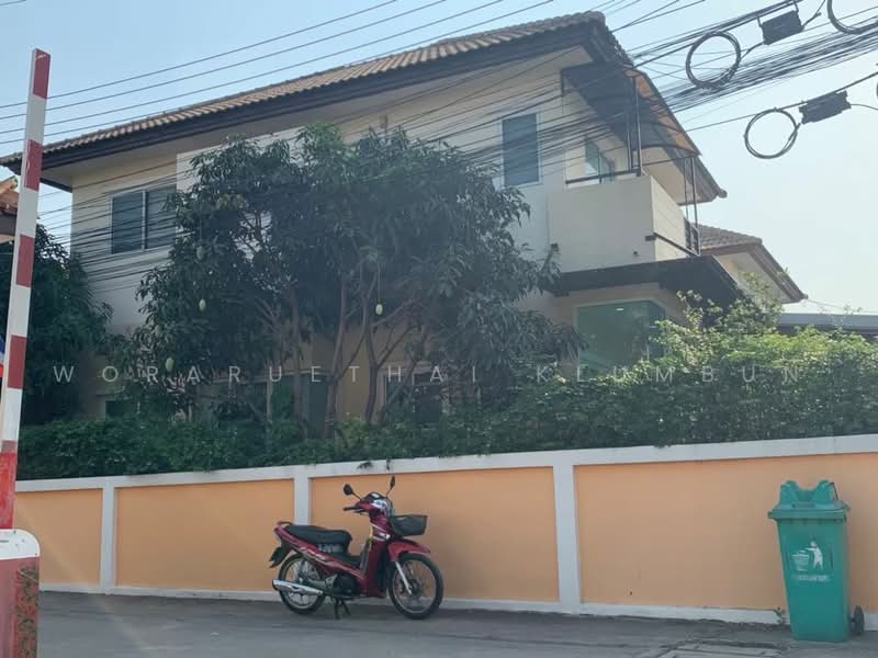 3-BR House, Bangkok, Bang Bon, Bangkok, 3 Bedrooms, 175 sqm, Single Detached House For Sale, by Woraruethai Klumbun, 500480201 - DDproperty.com