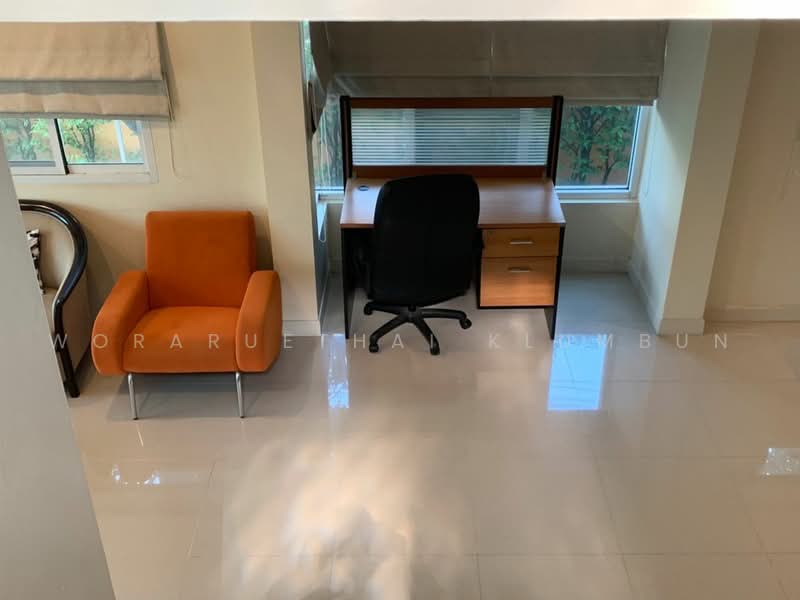 3-BR House, Bangkok, Bang Bon, Bangkok, 3 Bedrooms, 175 sqm, Single Detached House For Sale, by Woraruethai Klumbun, 500480201 - DDproperty.com
