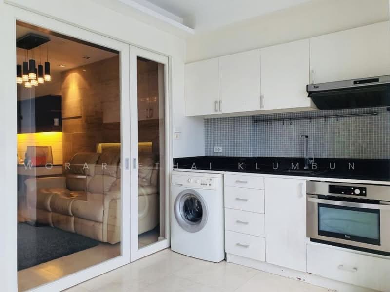 Centric Scene Ratchavipha, Bangkok, Ratchadaphisek Road, Bang Sue, Bangkok, 1 Bedroom, 45 sqm, Condo For Sale, by Woraruethai Klumbun, 500480206 - DDproperty.com