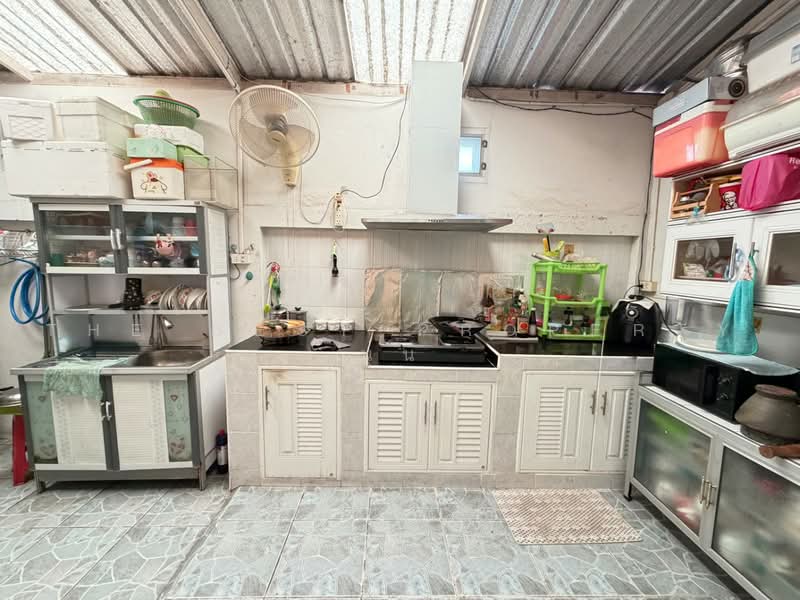 เซนสิริทาวน์1 แหลมฉบัง (Censiri Town1 Laem Chabang), Chon Buri (Pattaya), Thung Suk La, Si Racha, Chon Buri (Pattaya), 3 Bedrooms, 100 sqm, Townhouse For Sale, by The Best Property นุ่น, 500480207 - DDproperty.com