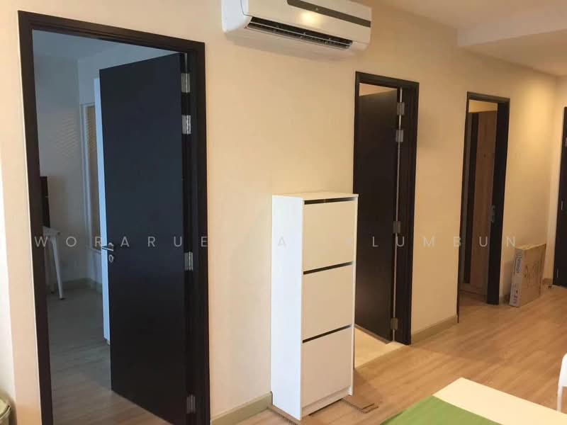 Sky Walk Residences, Bangkok, 1599 Sukhumvit Road, Phra Kanong Nua, Watthana, Bangkok, 2 Bedrooms, 60 sqm, Condo For Rent, by Woraruethai Klumbun, 500480234 - DDproperty.com