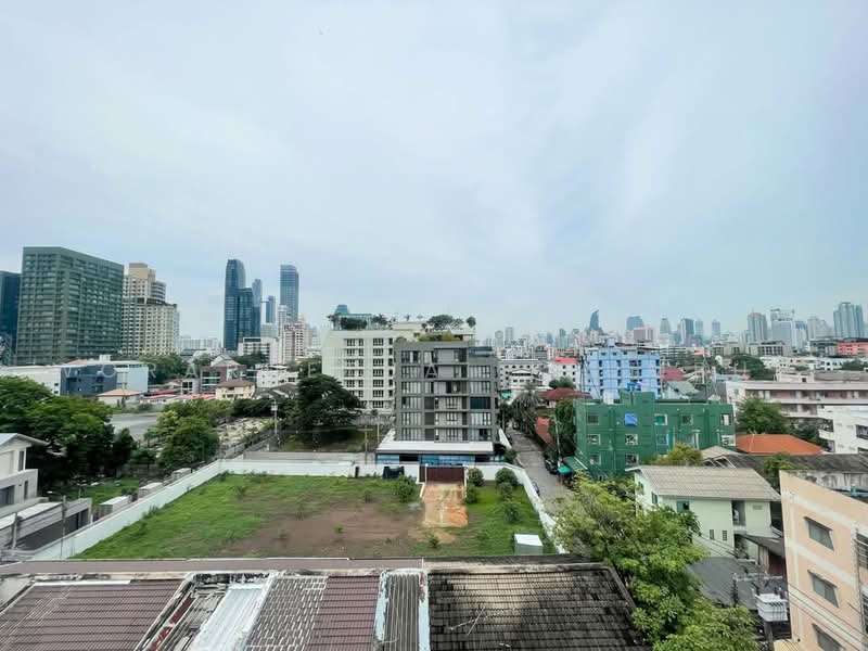 Chapter Thonglor 25, Bangkok, Soi Thonglor 25, Sukhumvit Road, Khlong Tan Nua, Watthana, Bangkok, 1 Bedroom, 35 sqm, Condo For Rent, by Woraruethai Klumbun, 500480250 - DDproperty.com