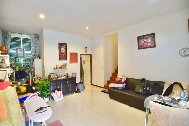 เมืองทองการ์เด้นท์ พัฒนาการ65, Bangkok, Prawet, Bangkok, 3 Bedrooms, 240 sqm, Townhouse For Sale, by The Best Property ภพ, 500480252 - DDproperty.com