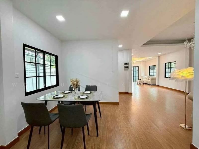 undefined, Bangkok, Sam Wa Tawan Ok, Khlong Sam Wa, Bangkok, 4 Bedrooms, 325 sqm, Single Detached House For Sale, by Woraruethai Klumbun, 500480253 - DDproperty.com