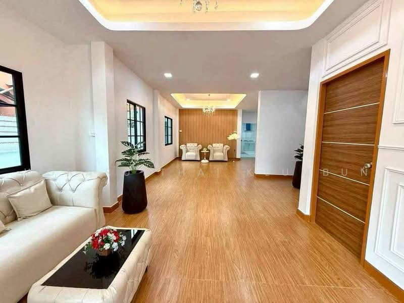 undefined, Bangkok, Sam Wa Tawan Ok, Khlong Sam Wa, Bangkok, 4 Bedrooms, 325 sqm, Single Detached House For Sale, by Woraruethai Klumbun, 500480253 - DDproperty.com