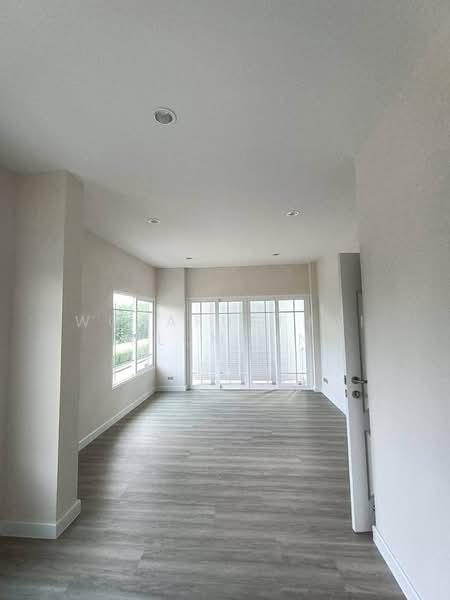 undefined, Bangkok, Sam Wa Tawan Tok, Khlong Sam Wa, Bangkok, 4 Bedrooms, 325 sqm, Single Detached House For Sale, by Woraruethai Klumbun, 500480254 - DDproperty.com