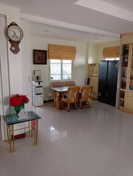 3-BR House, Bangkok, Saen Sab, Min Buri, Bangkok, 3 Bedrooms, 270 sqm, Single Detached House For Sale, by Woraruethai Klumbun, 500480256 - DDproperty.com