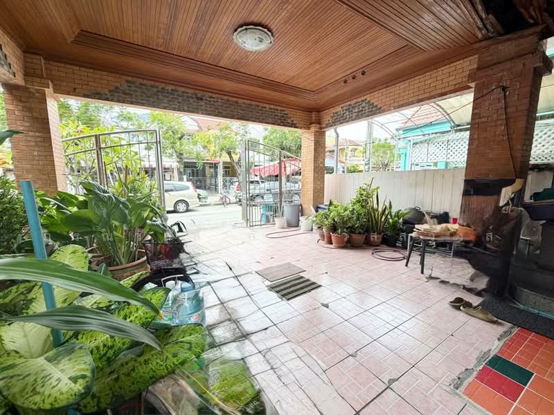 Nanthana Garden Rangsit, Pathum Thani, Soi Baan Klang, Ban Klang, Muang Pathum Thani, Pathum Thani, 3 Bedrooms, 90 sqm, Townhouse For Sale, by กรณวัสส์ กัณฑวัสส์วงส์, 500480273 - DDproperty.com