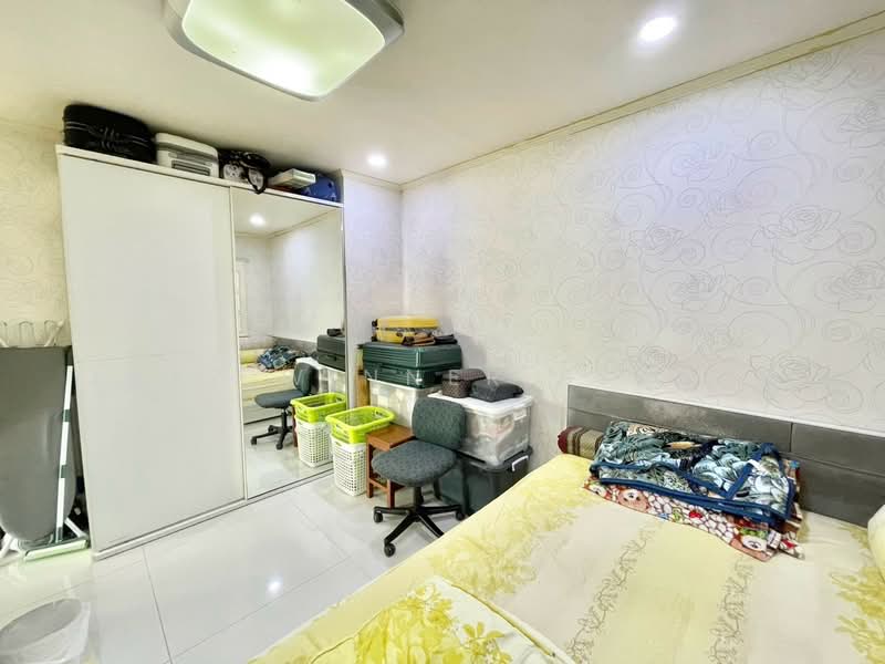 Thana Tower, Bangkok, Charan Sanit Wong, Bang Yi Khan, Bang Phlat, Bangkok, 2 Bedrooms, 86 sqm, Condo For Sale, by Jayz Winner Estate, 500480276 - DDproperty.com