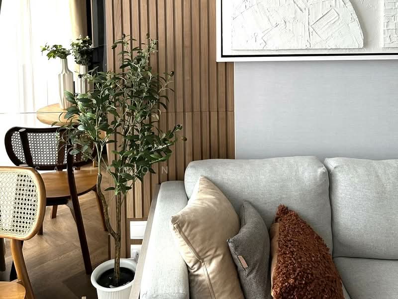 Oka Haus Sukhumvit 36, Bangkok, 3399 Rama 4 Road, Khong Tan, Khlong Toei, Bangkok, 1 Bedroom, 34 sqm, Condo For Sale, by Sasithon Phonchuai, 500480292 - DDproperty.com