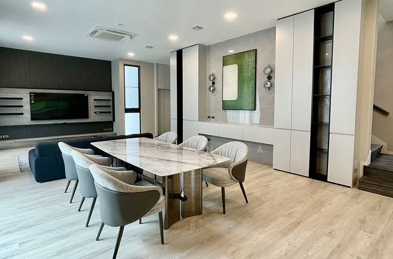 VIVE Krungthep Kreetha, Bangkok, Krungthep Kreetha Road, Saphan Sung, Bangkok, 4 Bedrooms, 421 sqm, Single Detached House For Rent, by Khun Nita, 500480297 - DDproperty.com