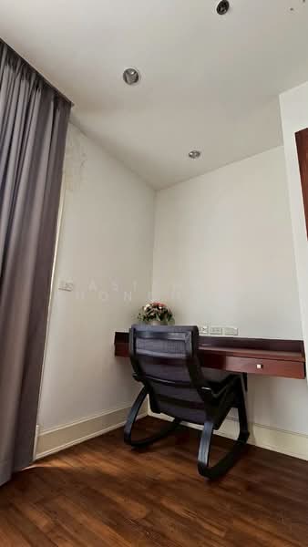 Royal Residence Park, Bangkok, 99 Royal Resident Park Lumphini, Lumphini, Pathum Wan, Bangkok, 5 Bedrooms, 385 sqm, Condo For Rent, by Sasithon Phonchuai, 500480299 - DDproperty.com