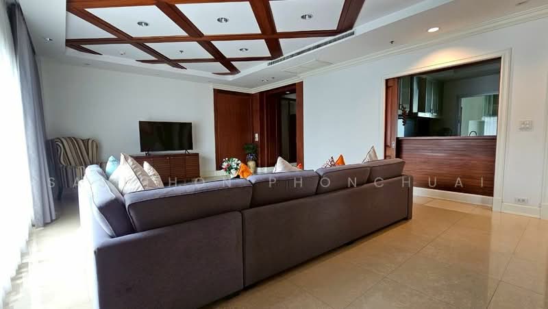 Royal Residence Park, Bangkok, 99 Royal Resident Park Lumphini, Lumphini, Pathum Wan, Bangkok, 5 Bedrooms, 385 sqm, Condo For Rent, by Sasithon Phonchuai, 500480299 - DDproperty.com