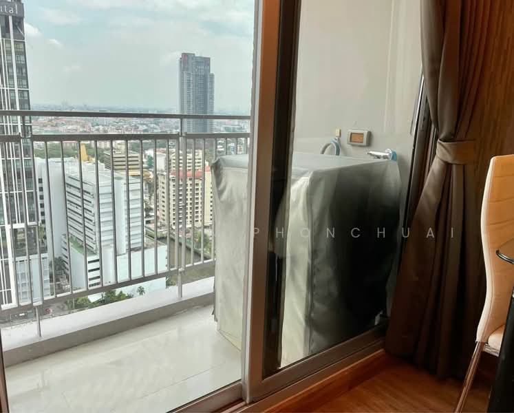 Thru Thonglor, Bangkok, Petchaburi Road, Bang Kapi, Huai Khwang, Bangkok, 2 Bedrooms, 62 sqm, Condo For Rent, by Sasithon Phonchuai, 500480349 - DDproperty.com