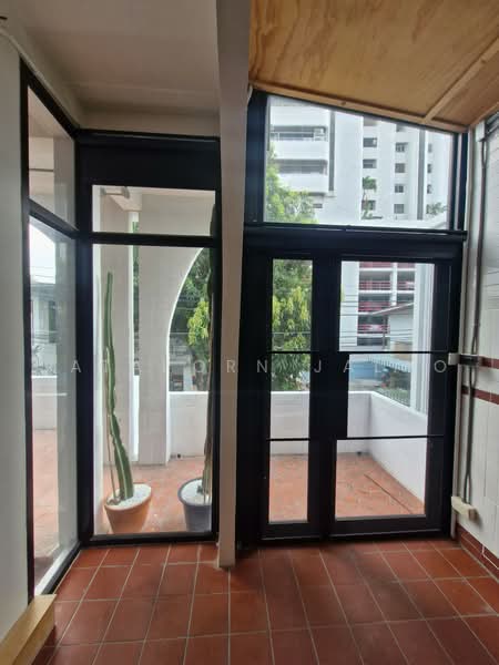 undefined, Bangkok, Khlong Tan Nua, Watthana, Bangkok, 2 Bedrooms, 132 sqm, Townhouse For Rent, by Sataporn Jalao, 500480351 - DDproperty.com