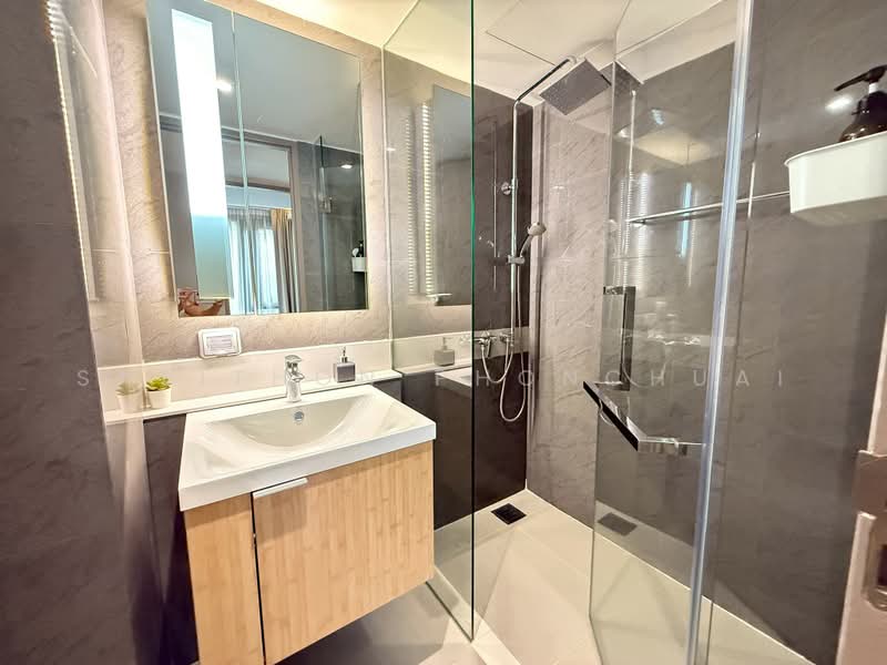 Urbitia Thonglor, Bangkok, 19 Soi Sukhumvit 36 Thonglor Road, Phra Kanong, Khlong Toei, Bangkok, 2 Bedrooms, 65 sqm, Condo For Rent, by Sasithon Phonchuai, 500480375 - DDproperty.com