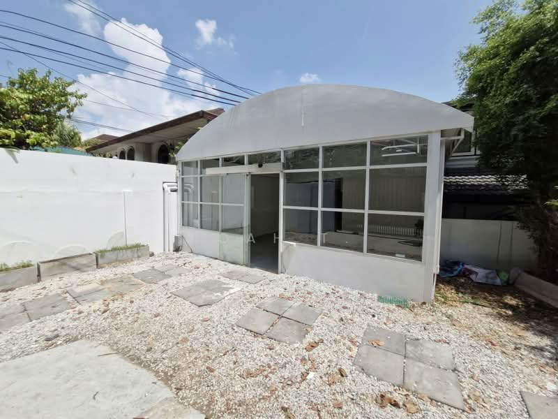 อาคารให้เช่า พระราม 9 สวนหลวง : Building for rent, Rama 9, Suan Luang, กรุงเทพ, สวนหลวง, กรุงเทพ, 91 ตร.ม., ตึกแถว-อาคารพาณิชย์ ให้เช่า, โดย TOAH T., 500480378 - DDproperty.com
