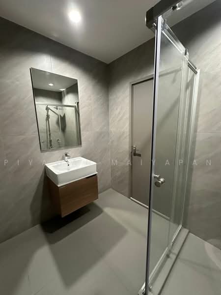 IDEO Sukhumvit Rama 4, Bangkok, Soi Sukhumvit 44, Sukhumvit Road, Phra Kanong, Khlong Toei, Bangkok, 1 Bedroom, 44 sqm, Condo For Sale, by Piyawan Maiyapan, 500480381 - DDproperty.com