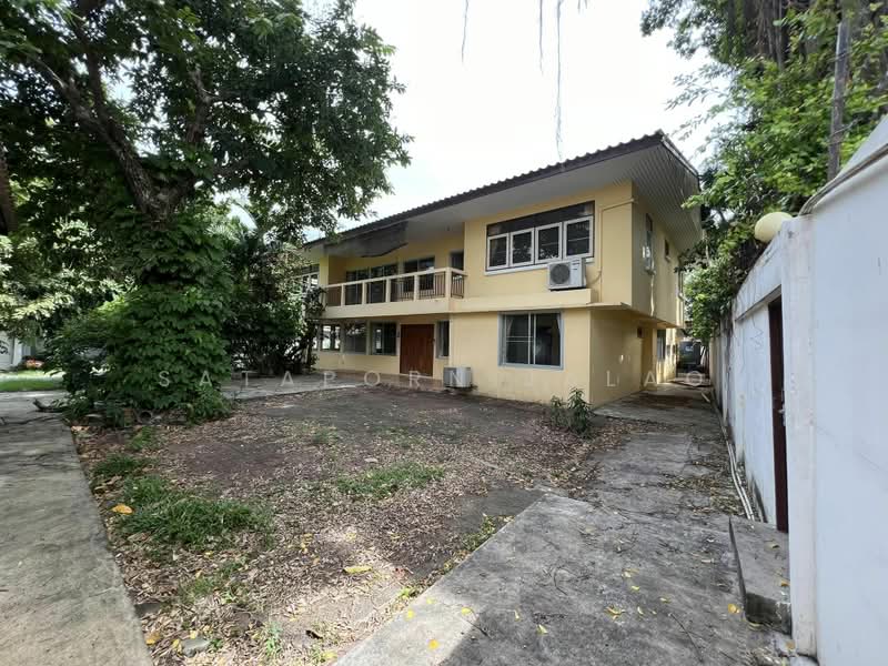 7-BR House, Bangkok, Samsen Nai, Phaya Thai, Bangkok, 7 Bedrooms, 434 sqm, Single Detached House For Sale, by Sataporn Jalao, 500480382 - DDproperty.com