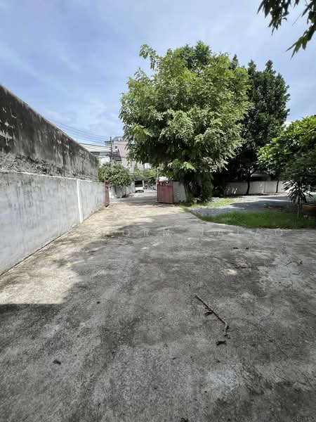 7-BR House, Bangkok, Samsen Nai, Phaya Thai, Bangkok, 7 Bedrooms, 434 sqm, Single Detached House For Sale, by Sataporn Jalao, 500480382 - DDproperty.com