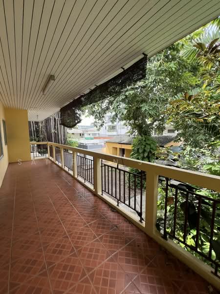 7-BR House, Bangkok, Samsen Nai, Phaya Thai, Bangkok, 7 Bedrooms, 434 sqm, Single Detached House For Sale, by Sataporn Jalao, 500480382 - DDproperty.com