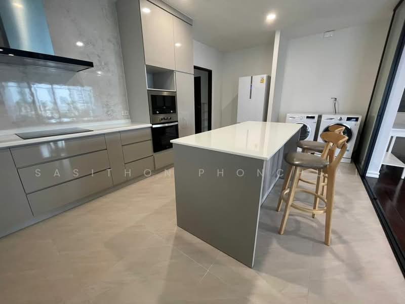 P.R. Home 3, Bangkok, 39-3 Soi Torsak, Khlong Tan Nua, Watthana, Bangkok, 3 Bedrooms, 300 sqm, Apartment For Rent, by Sasithon Phonchuai, 500480394 - DDproperty.com