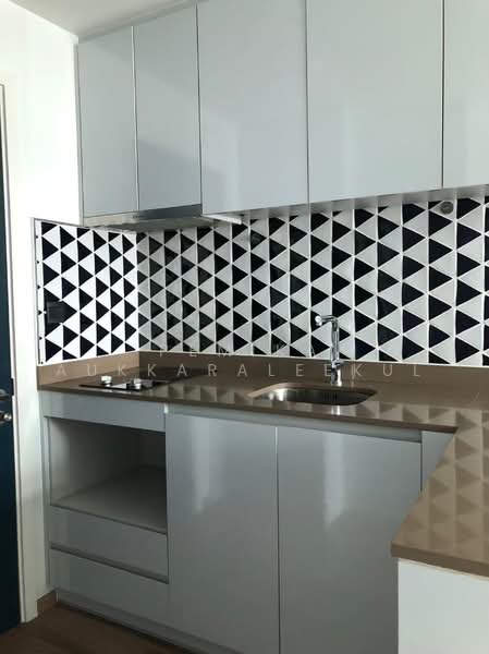 Maestro 01 Sathorn-Yenakat, Bangkok, 14 Yen Akat Road, Thung Maha Mek, Sathon, Bangkok, 1 Bedroom, 34 sqm, Condo For Sale, by Pemika Aukkaraleekul, 500480422 - DDproperty.com