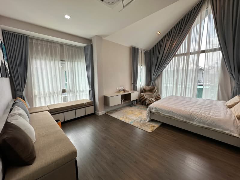 Bangkok Boulevard Signature Ladprao-Serithai, Bangkok, Soi Seri Thai 9, Seri Thai Road, Khlong Kum, Bueng Kum, Bangkok, 10+ Bedrooms, 648 sqm, Single Detached House For Rent, by ชาลิสา ปัสสาคร, 500480449 - DDproperty.com