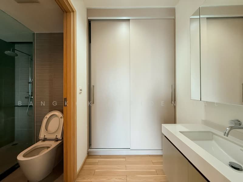 Siri At Sukhumvit, Bangkok, 902 Sukhumvit Road, Phra Kanong, Khlong Toei, Bangkok, 2 Bedrooms, 70 sqm, Condo For Rent, by Bangkok Residential, 500480475 - DDproperty.com