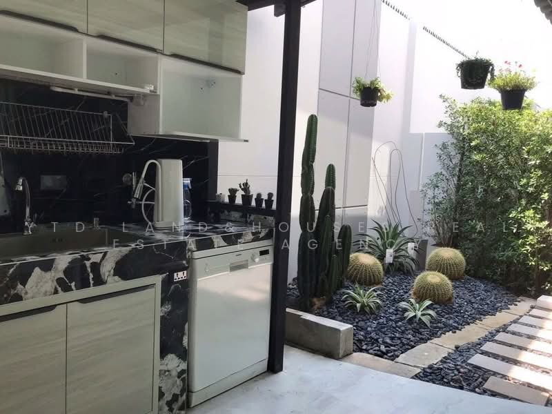 VIVE Bangna KM.7, Samut Prakan, Bang Na - Trat Road, Bang Kaeo, Bang Plee, Samut Prakan, 3 Bedrooms, 225 sqm, Townhouse For Rent, by YTD Land&houses Real Estate Agency, 500480478 - DDproperty.com