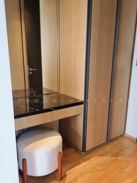 BEATNIQ Sukhumvit 32, Bangkok, Soi Sukhumvit 32, Sukhumvit Road, Khong Tan, Khlong Toei, Bangkok, 2 Bedrooms, 83 sqm, Condo For Rent, by Piyawan Maiyapan, 500480502 - DDproperty.com