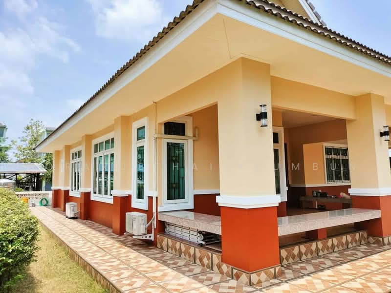 3-BR House, Bangkok, Bang Waek, Phasi Charoen, Bangkok, 3 Bedrooms, 150 sqm, Single Detached House For Sale, by Woraruethai Klumbun, 500480520 - DDproperty.com