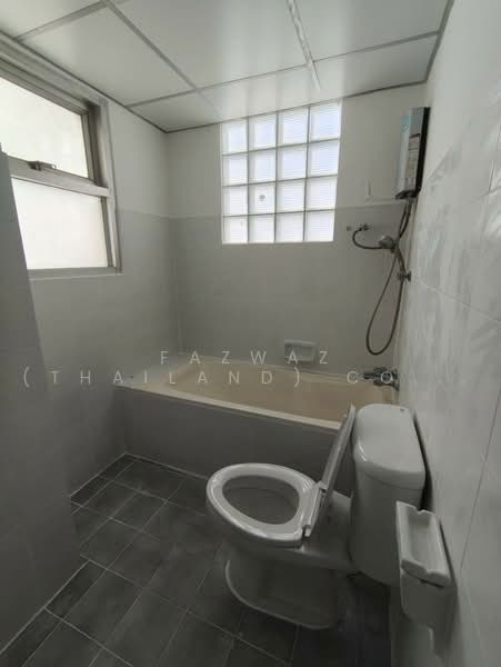 The Waterford Royal Suites Senanikom : เดอะ วอเตอร์ฟอร์ด รอยัล สูท เสนานิคม, กรุงเทพ, 250 ซอย ซูซูกิ, จันทรเกษม, จตุจักร, กรุงเทพ, 51 ตร.ม., คอนโด ขาย, โดย Fazwaz (Thailand) Co., Ltd., 500480521 - DDproperty.com