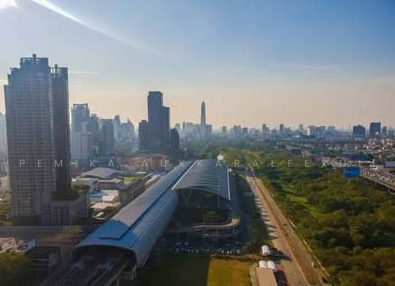 Life Asoke, Bangkok, Asoke-Dindang Road, Bang Kapi, Huai Khwang, Bangkok, 1 Bedroom, 30 sqm, Condo For Sale, by Pemika Aukkaraleekul, 500480522 - DDproperty.com