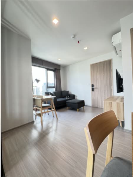 Life Sathorn Sierra, Bangkok, Ratchaphruek Rd, Talat Plu, Thon Buri, Bangkok, 1 Bedroom, 34 sqm, Condo For Rent, by Win Chan, 500480530 - DDproperty.com