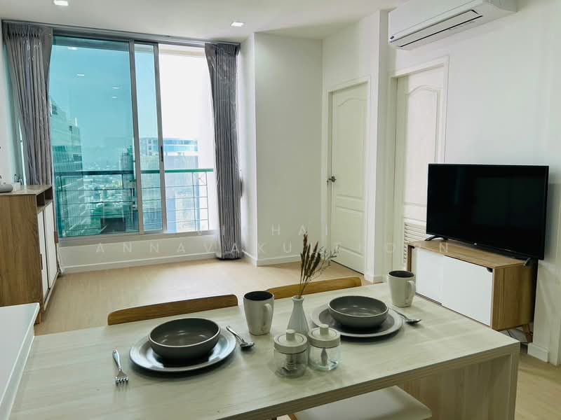 Sathorn House, Bangkok, Sathorn, Silom, Bang Rak, Bangkok, 2 Bedrooms, 54 sqm, Condo For Rent, by Vichai Annavakulthorn, 500480539 - DDproperty.com
