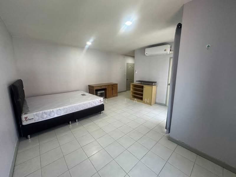 Home Office for Rent in Sinthanee Ratchada–Ladpra, Bangkok, ซอย หมู่บ้านสินธานีรัชดาลาดพร้าว 80, Wang Thonglang, Bangkok, , 320 sqm, Shophouse For Rent, by Khun Jane, 500480548 - DDproperty.com