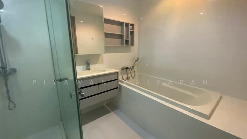 HQ Thonglor by Sansiri, Bangkok, Sukhumvit Road, Khlong Tan Nua, Watthana, Bangkok, 1 Bedroom, 50 sqm, Condo For Rent, by Piyawan Maiyapan, 500480562 - DDproperty.com